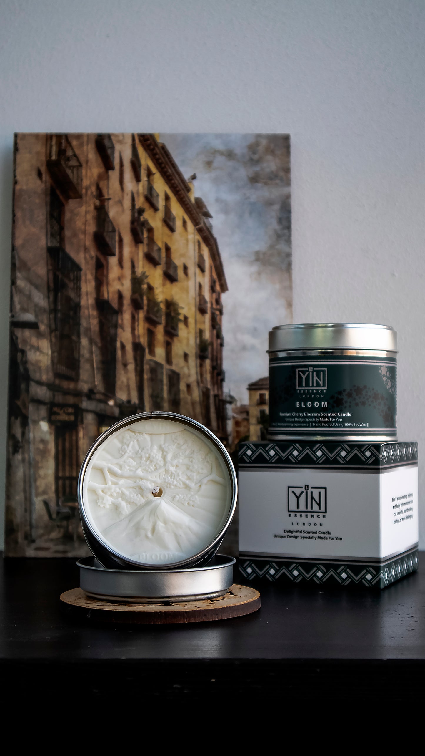 BLOOM – Premium Cherry Blossom Scented Candle
