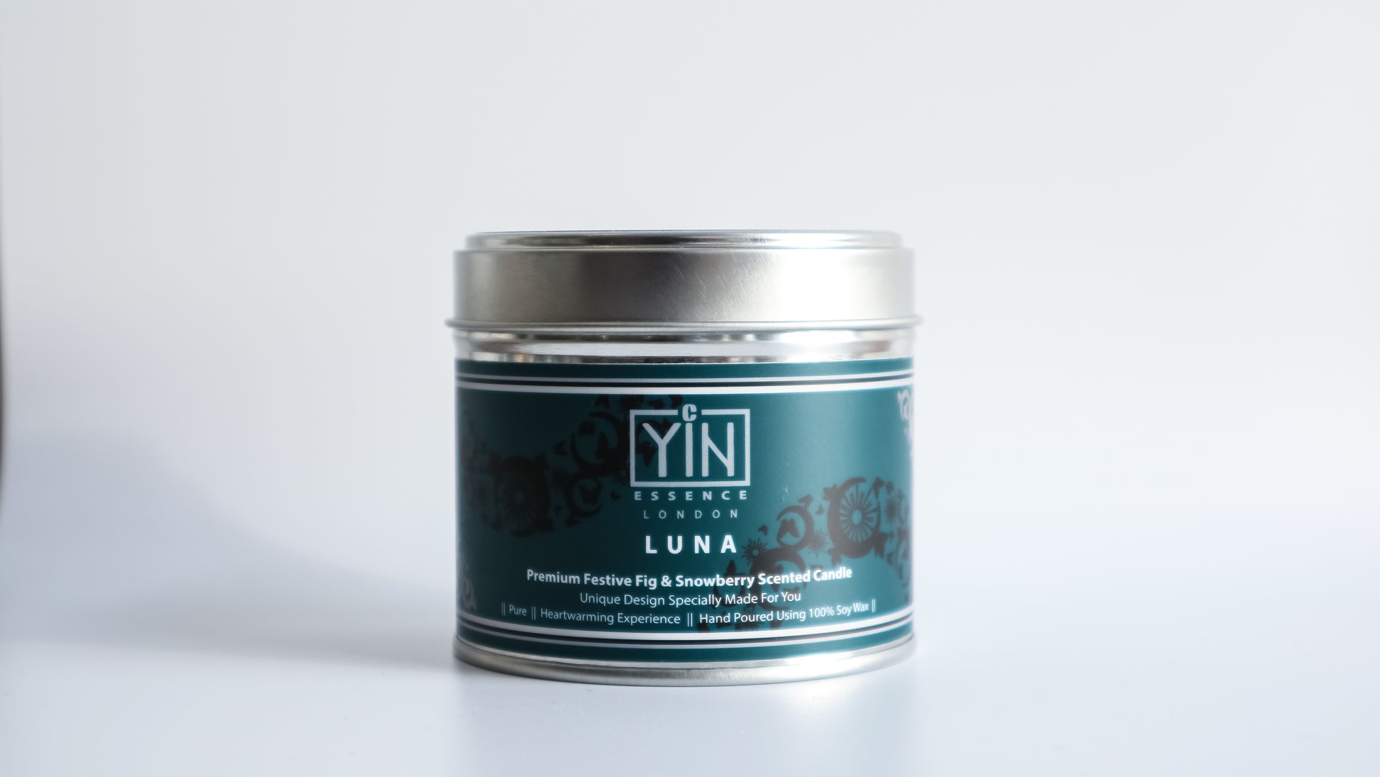 Premium Festive Fig and Snowberry Scented Soy Wax Candle with a 3D design. 